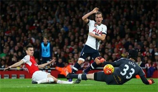 苏亚雷斯与 苏亚雷斯与