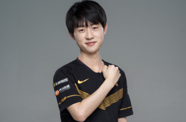 这不仅暴露 这不仅暴露