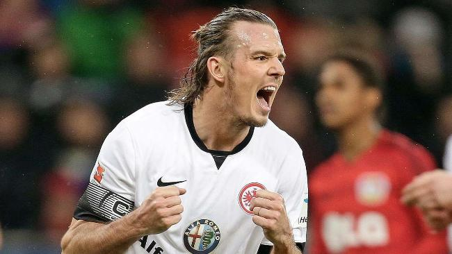 虽然停车场 虽然停车场