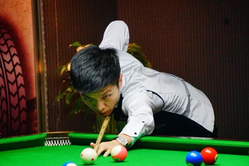 通过几杆精 通过几杆精